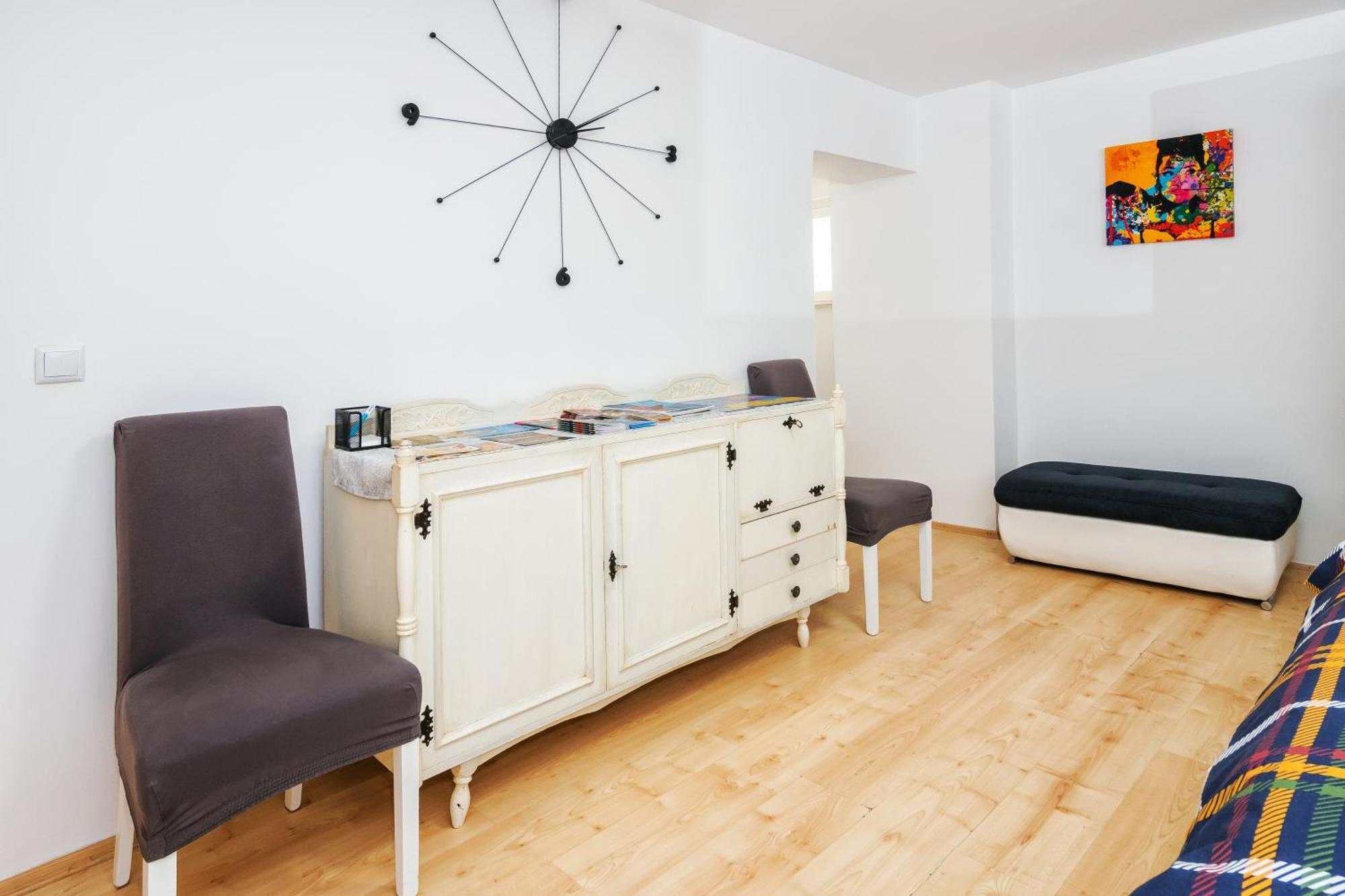 Relaxing 2Bd Apartment, Ground Floor - Walk To Old Town Split Exterior foto